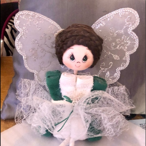 DOLL Angel doll towel holder hand made green/white New - Picture 2 of 5